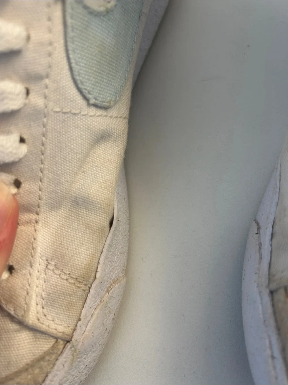 Nike High-Top Indigo Women’s Size 7 Blazers